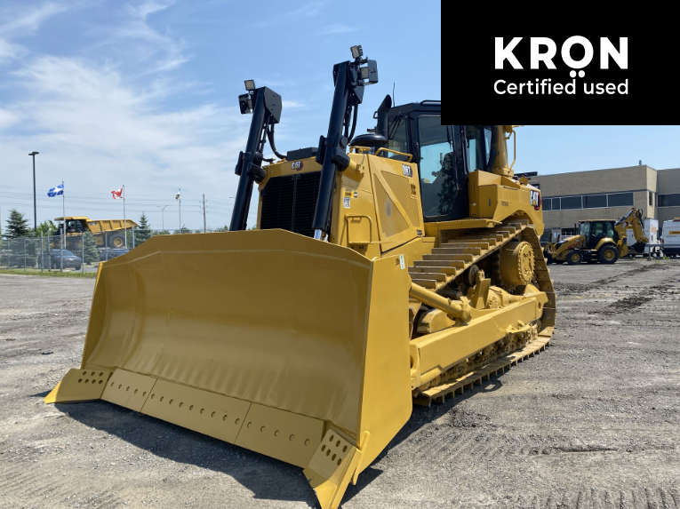 2011 CATERPILLAR D8T